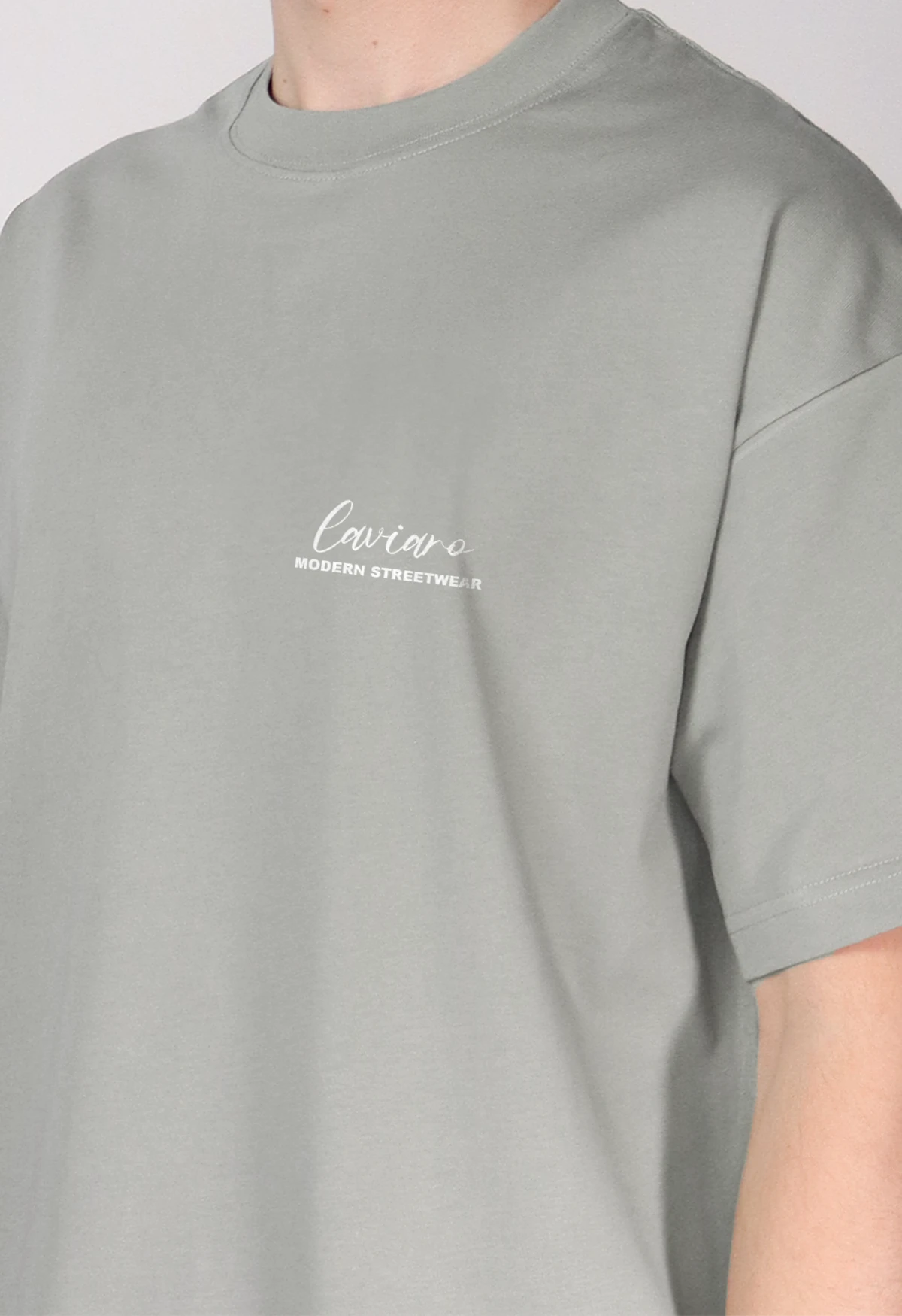 "WORN BY FEW" TEE | GREY